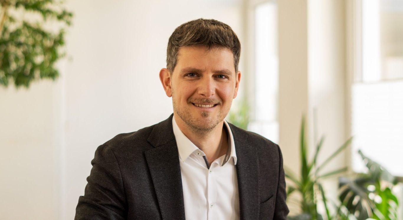 Der Sachverständige und Ingenieur Tim Berger aus Trier ist Inhaber des Ingenieurbüros Berger. 